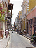 Calle de Santo Domingo (II) - Cartagena de Indias